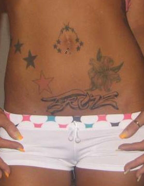 Motiv tetování na břicho 8