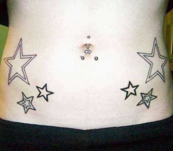 Motiv tetování na břicho 11
