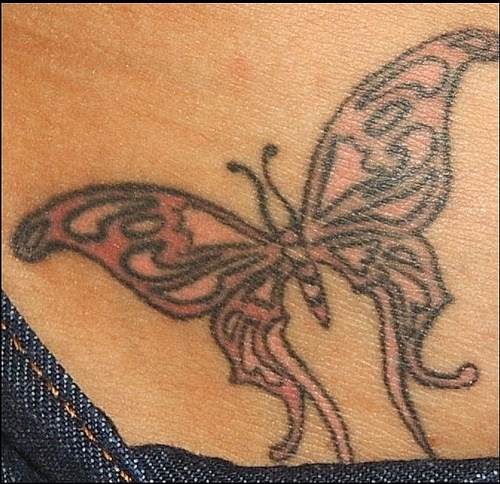 Motiv tetování na boky 11