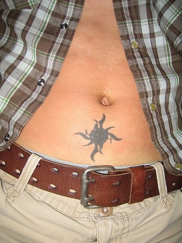 Motiv tetování na břicho 18