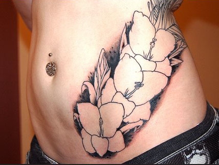 Motiv tetování na břicho 21