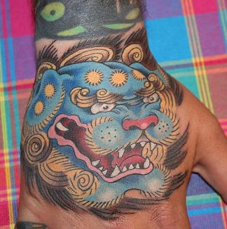 Motiv tetování na ruku 9
