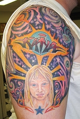 Motiv tetování na paži 37 – Mimozemšťan