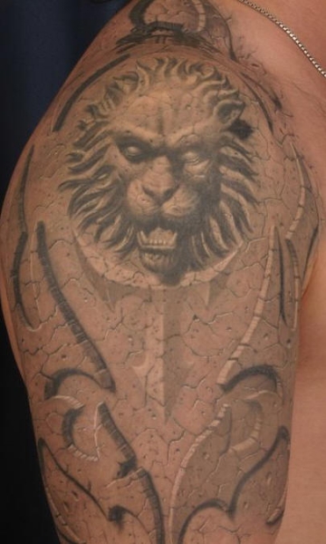 Motiv tetování na rameno 31